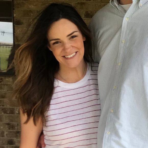 Meet your Posher, Lindsey - Picture 1 of 1